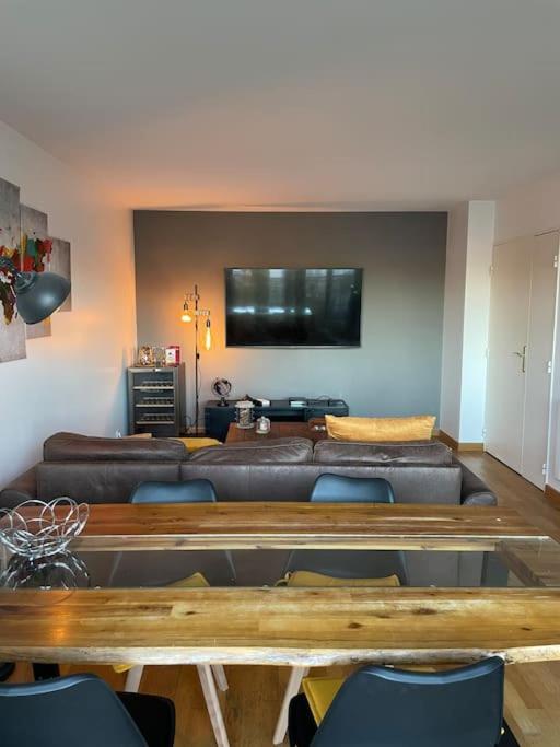 Apartment Confortable Proche Disneyland Paris Bussy-Saint-Georges